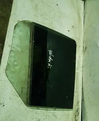 Dodge Caliber Rear door window glass