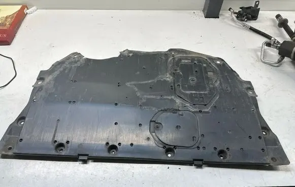Mazda 2 Engine splash shield/under tray