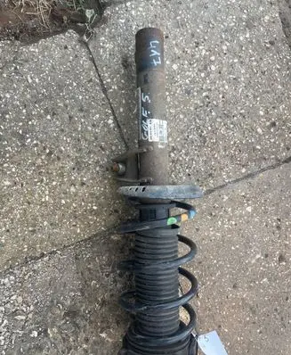 Volkswagen Golf VI Front shock absorber/damper