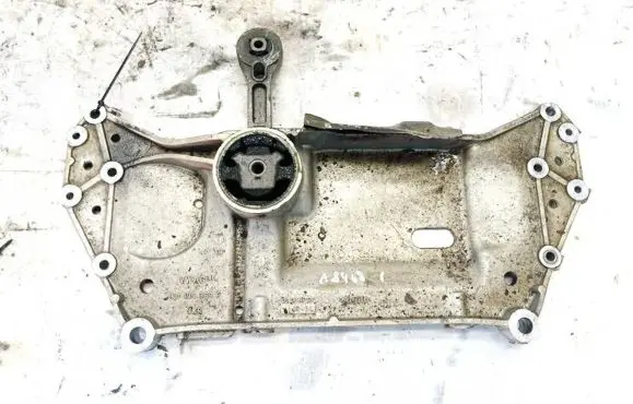 Audi A3 S3 8P Front subframe 1K0199369F
