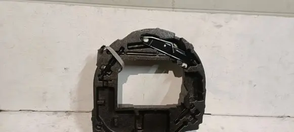 Audi A1 Tool set 8X0012109