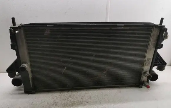 Volvo V50 Coolant radiator 3M518005DA 99089000 AW30033005
