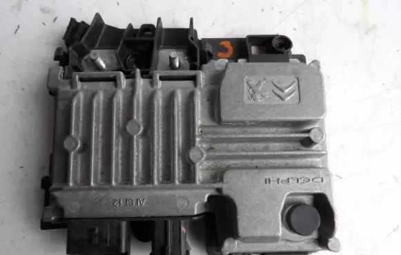 Peugeot 208 Other control units/modules 9810858280 00019486140 28447924