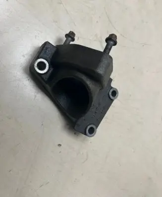 Opel Zafira B Driveshaft support bearing bracket 55184510 A700