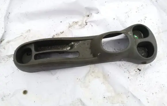 Toyota Yaris Cup holder 589110d010