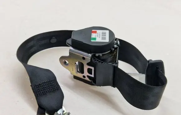 Audi Q5 SQ5 Rear seatbelt 000090H 610307000 8R0857805C