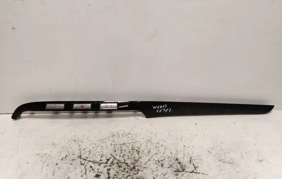 Dashboard glove box trim