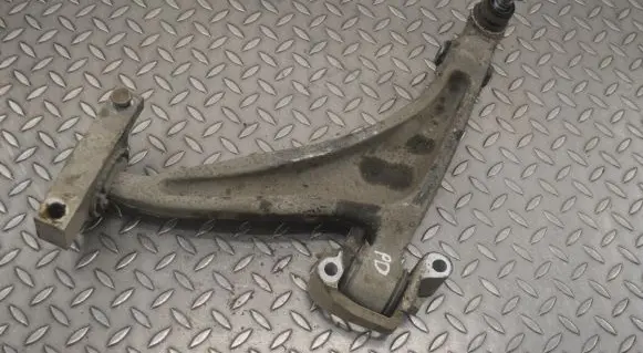 Front lower control arm/wishbone
