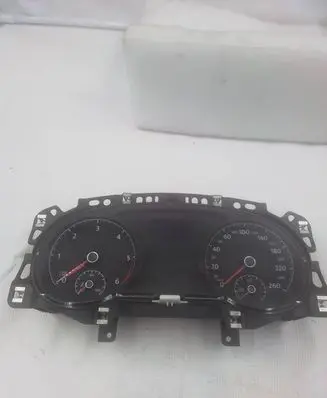 Volkswagen Golf VII Speedometer (instrument cluster) 5G0920860A 1355020485