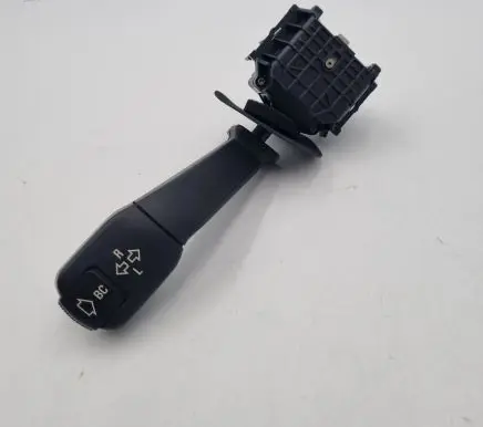 BMW 5 E39 Indicator stalk 8352172 011004