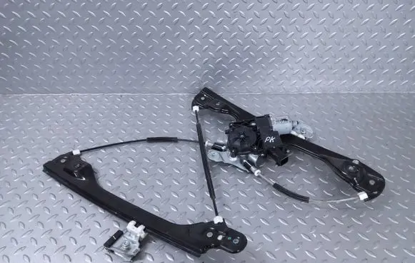 Cadillac ATS Front door window regulator with motor 84005653 22961492 23444508