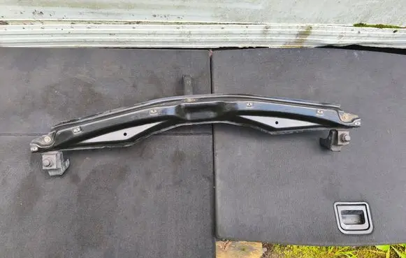 Opel Zafira C Top upper radiator support slam panel 