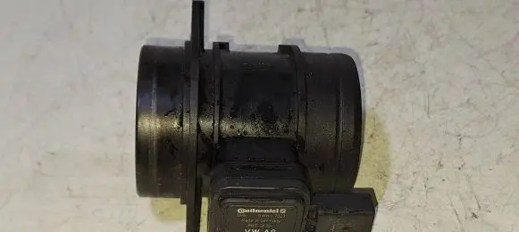 Volkswagen Golf VI Mass air flow meter 03L906461 024011154 5WK97023