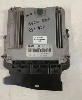 Renault Trafic III (X82) Engine control unit/module 237103888R 0281030379 237103889R