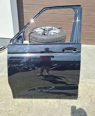 Volkswagen Transporter - Caravelle T7 Front door