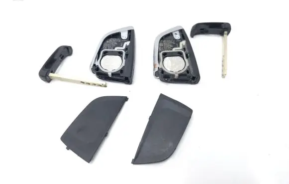 BMW 2 F45 Ignition key/card 6805998