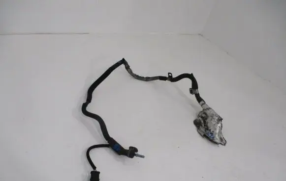 Citroen C4 II Picasso Fuel injector supply line/pipe 9826302080