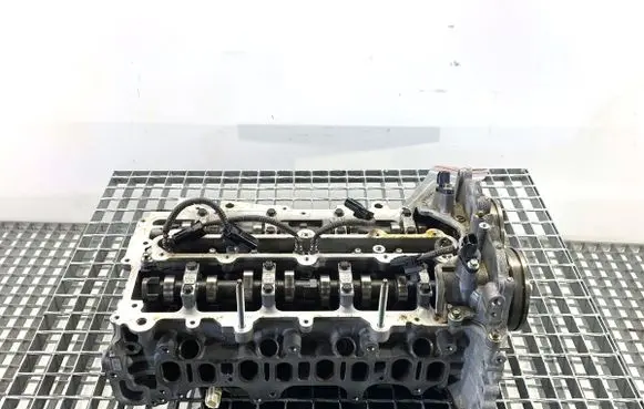 Mazda 3 Engine head 