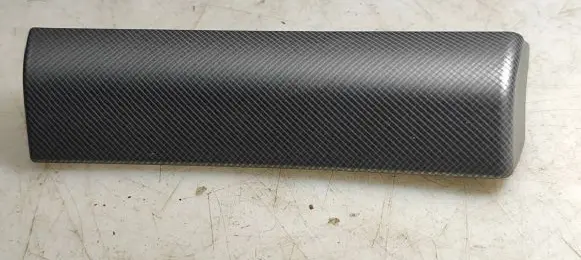 Dashboard glove box trim