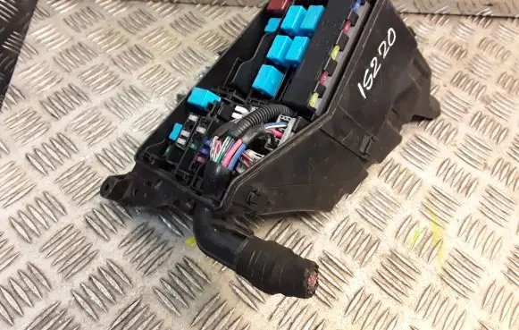 Fuse box set
