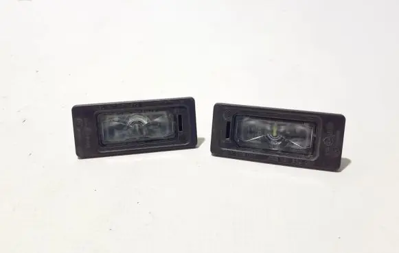 Skoda Kamiq Number plate light 5NA943021
