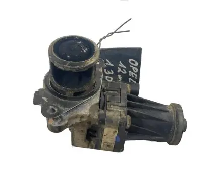 Opel Astra J EGR valve 701599040