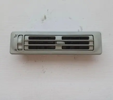 Volkswagen Transporter - Caravelle T4 Air vent grill in roof 703820963
