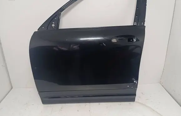 Mercedes-Benz GLB x247 Front door A2477220901