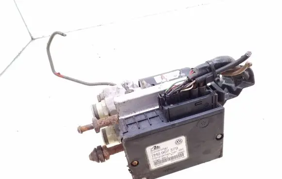 Volkswagen Polo III 6N 6N2 6NF ABS Pump 7M0907379 6N0614117A