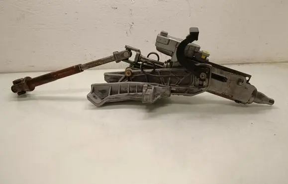 Volvo V50 Steering wheel axle 31280550 31202262