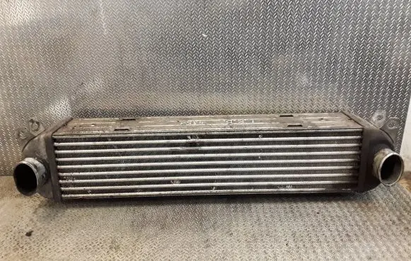 Land Rover Discovery 3 - LR3 Intercooler radiator PML500010