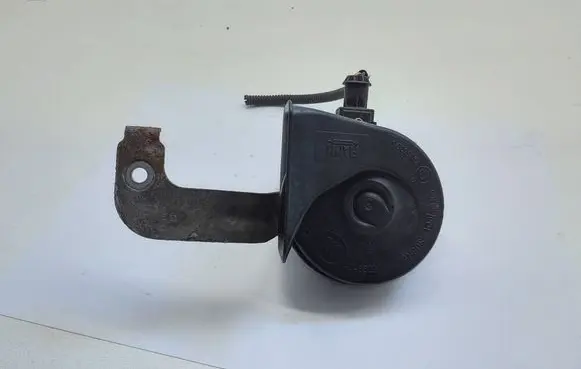 Volvo V50 Horn signal 30796712