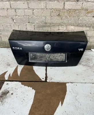 Volkswagen Bora Tailgate/trunk/boot lid 