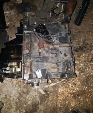 BMW 1 E81 E87 Engine block 7786664