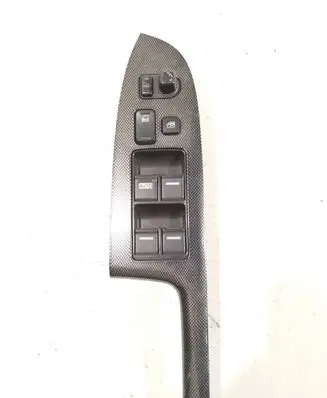 Honda Accord Electric window control switch C8H-HA4G-F52
