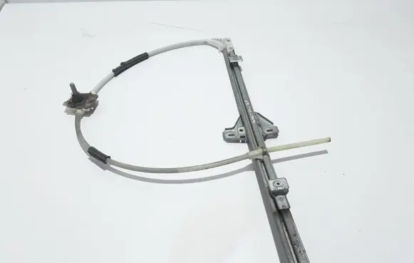 Renault Master II Front door manual window regulator 7700351294