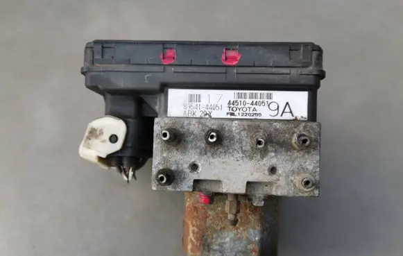 Toyota Avensis Verso ABS Pump 8954144051 4451044051