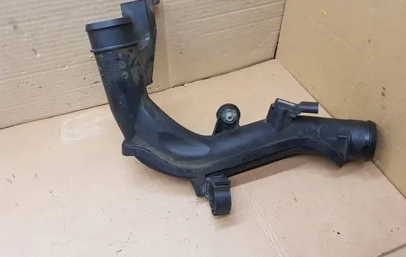 Volkswagen Eos Intercooler hose/pipe 5N0145770A 0281002401 038906051C