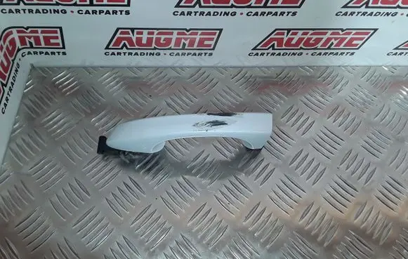 Skoda Kamiq Front door exterior handle 5G0837205 5G0837205N