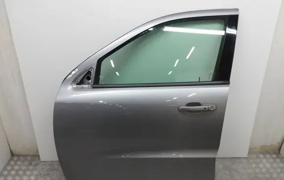 Dodge Durango III Front door