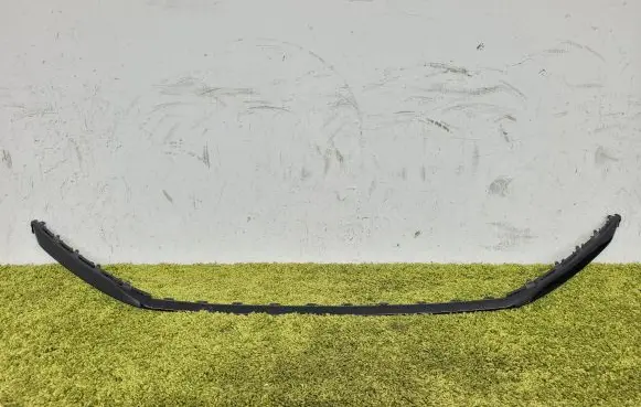 Audi Q7 4M Front bumper splitter molding 4m0853245x