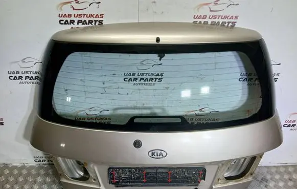 KIA Carens I Tailgate/trunk/boot lid 