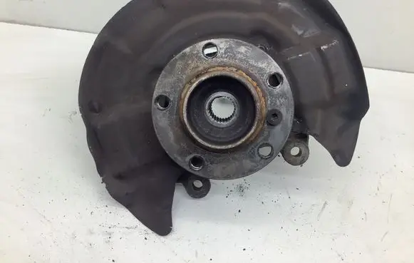 Mini Cooper Countryman R60 Front wheel hub