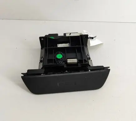 Glove box