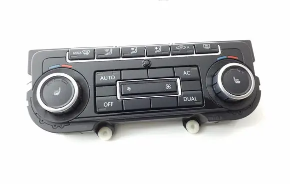 Volkswagen Golf VI Climate control unit 5K0907044BT