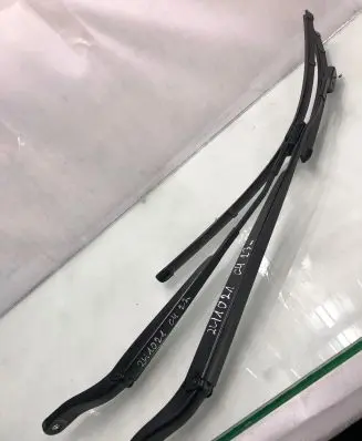 Citroen C4 III e-C4 Windshield/front glass wiper blade 9831204480