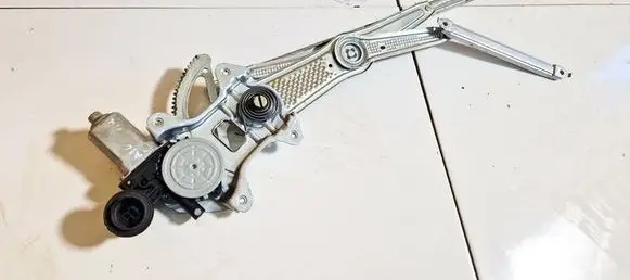 Toyota Yaris Sliding door window regulator with motor 