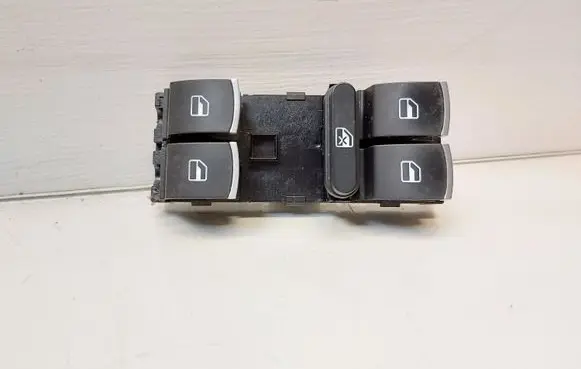 Volkswagen Golf VI Electric window control switch 5K4953857