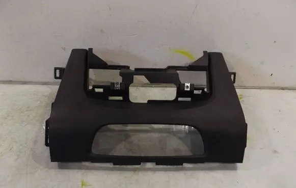 Renault Scenic III - Grand scenic III Dashboard center trim panel 681040001R