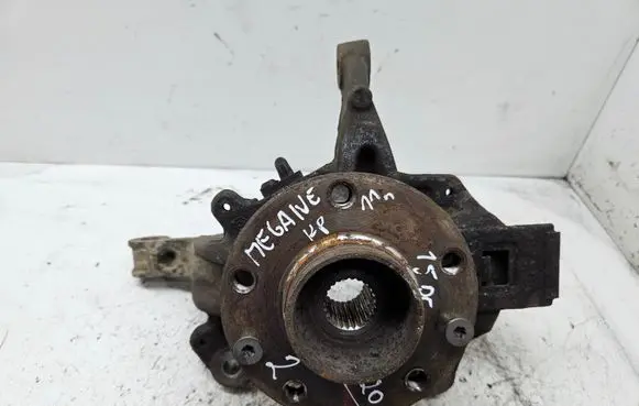 Renault Megane III Front wheel hub